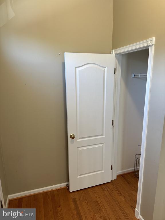 Photo - 25861 Kirkwood Square