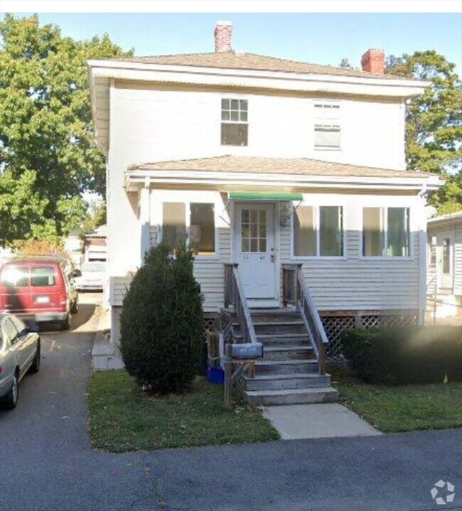 Building Photo - 63 Berlin St Unit 1 Rental