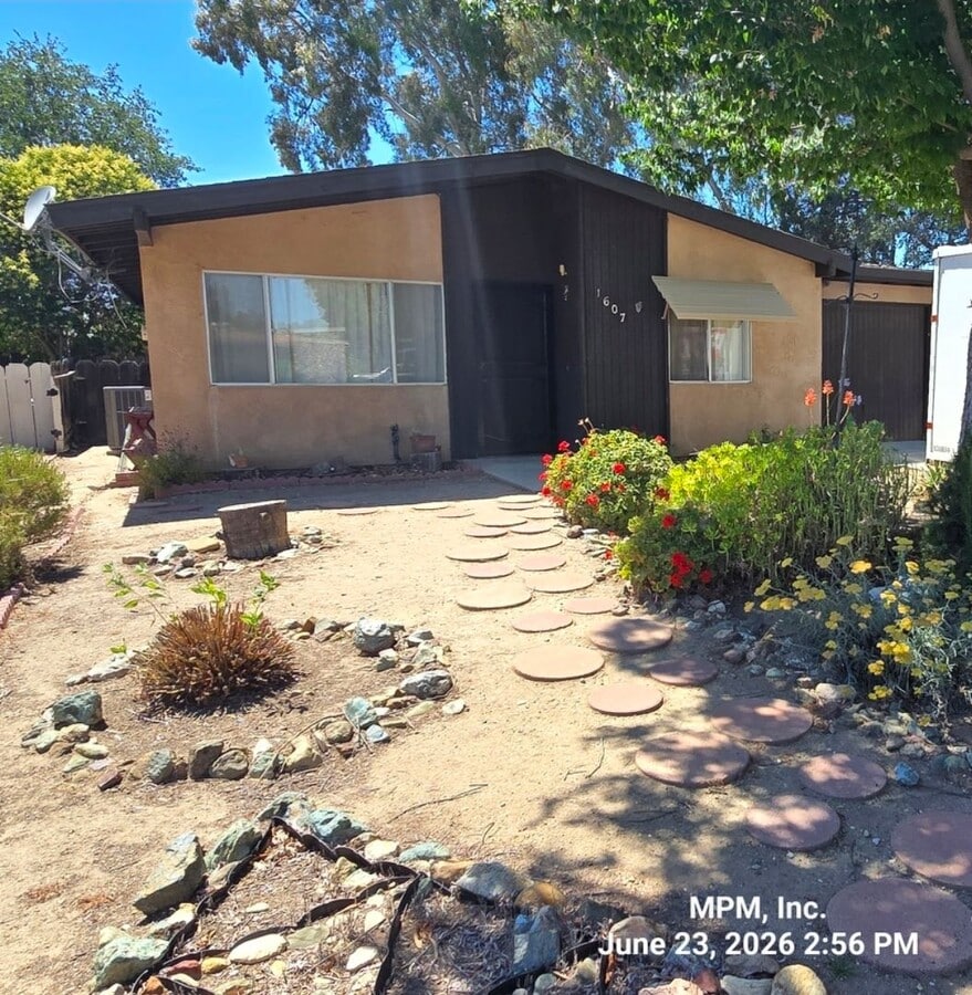 Photo - 2 bedroom 1 bath Home in Sierra Bonita