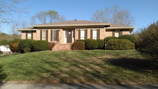 Photo - 2512 Sharron Dr