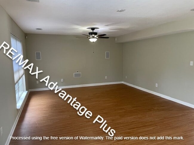 Photo - 10618 Irvin Pines Dr