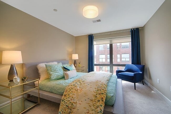 Photo - 33 Rogers St Unit 601