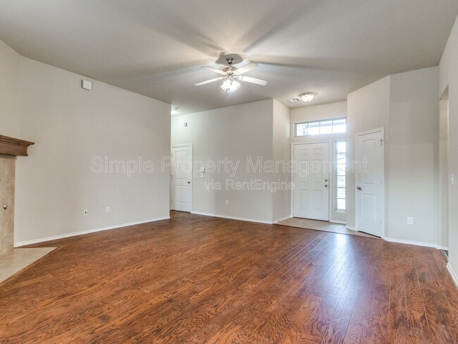 Photo - 11304 NW 98th St