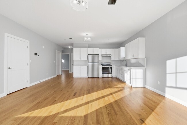 Photo - 19 Simon St Unit 19-3