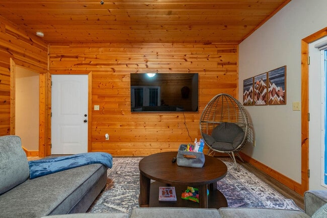 Building Photo - 461 Germany Cove Rd Rental