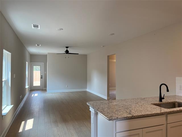 Photo - 1416 Windermere Wy