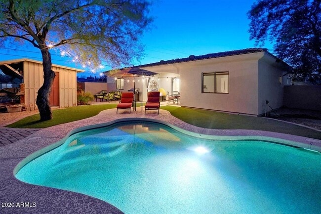 Photo - 6601 E Paradise Dr