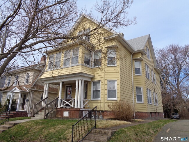 Photo - 58 Stuyvesant Ave Unit 3