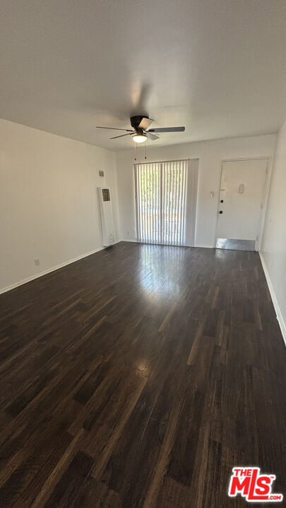 Photo - 8759 Tobias Ave Unit Apt 29