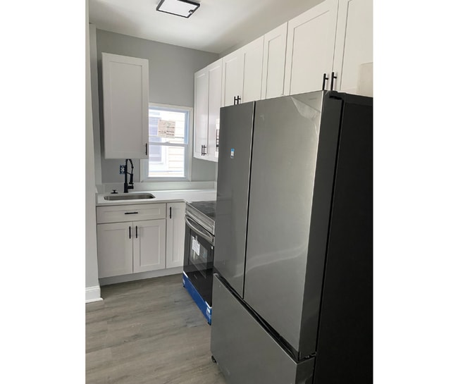 Photo - 5112 Belair Rd Unidad BB Available $700 BA