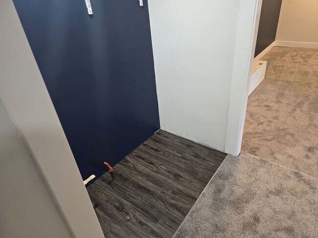 Photo - 2005 Maple Ln