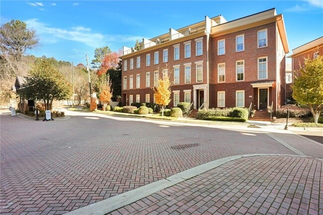 Photo - 902 River Vista Drive