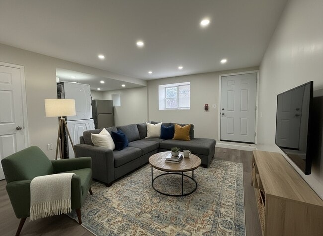 Photo - 6900 Cedar Park Ave