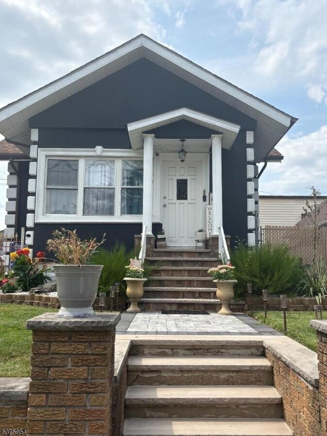 Photo - 707 Bonnett St House