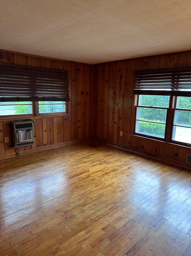 Photo - 205 West Ave NW