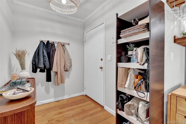 Photo - 65 W Broadway Unit 10A