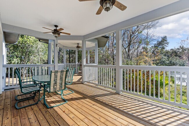 Photo - Executive Lakefront in Gainesville - Available NOW