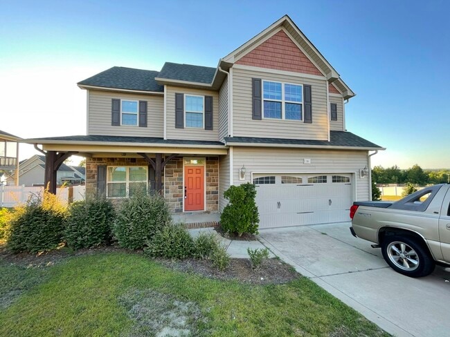 Photo - 14 Marquis Dr