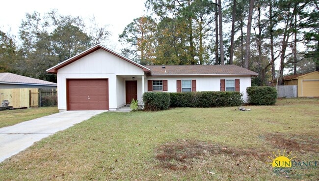 Building Photo - Great 3 Bedroom Home in Fort Walton