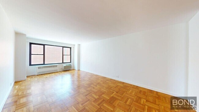 Building Photo - 145 Fourth Avenue Unit 5B Rental