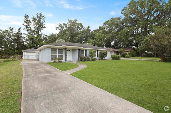 Building Photo - San Anton Rental