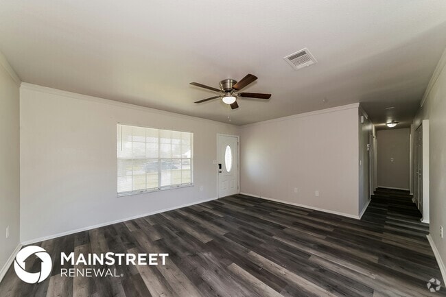 Building Photo - 5726 Kenwood Dr Rental
