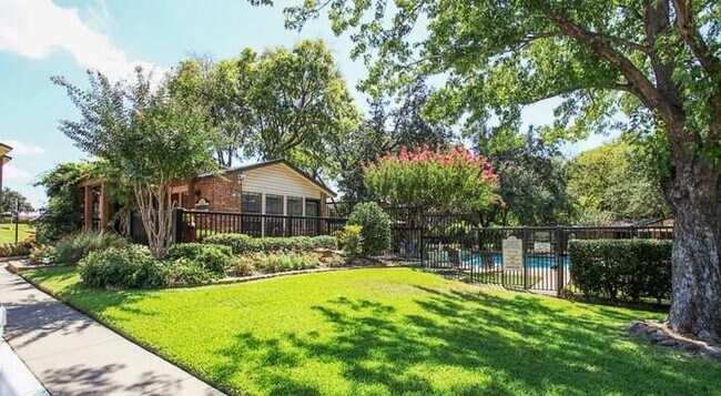 Photo - 2452 Hwy 121 Unit c2