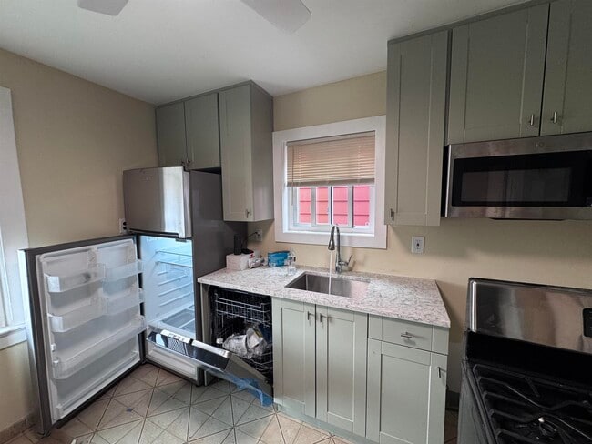 Photo - 380 PARK Ave Unit #2