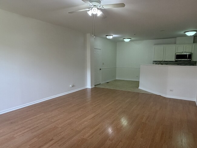 Photo - 10215 Camden Ln Unit H