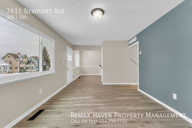 Photo - 7611 Newport Ave