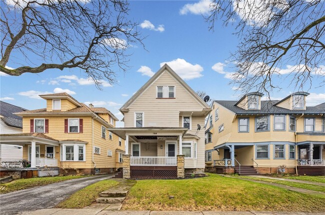 Photo - 164 Laburnam Crescent