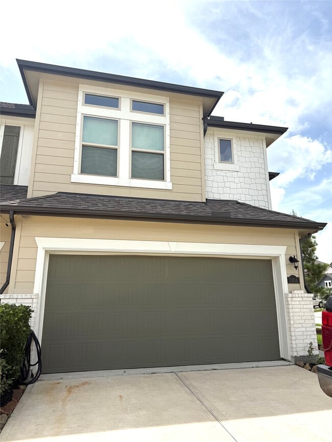 Photo - 5504 Hyde Park Dr