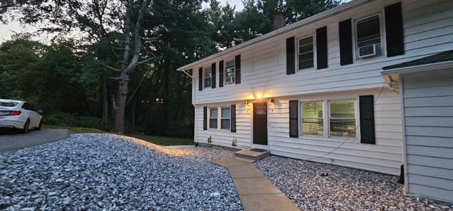 Photo - 394 Greenwood St