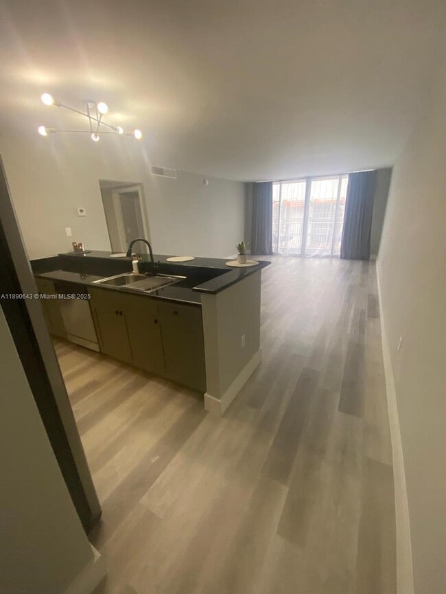 Photo - 10350 W Bay Harbor Dr Unit 7J