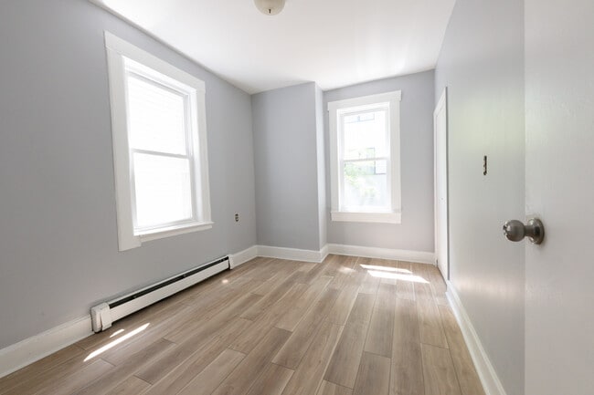 Photo - 229 Bidwell Ave Unidad 1