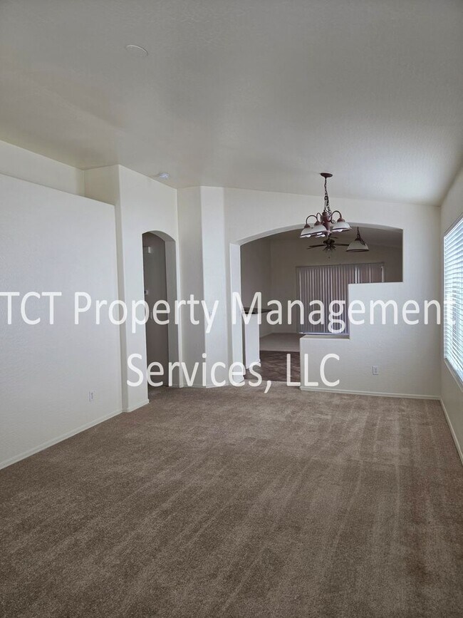 Photo - Great 2 Bed, 2 Bath with Open Floor Plan!