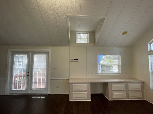 Photo - 36010 Sand Rd