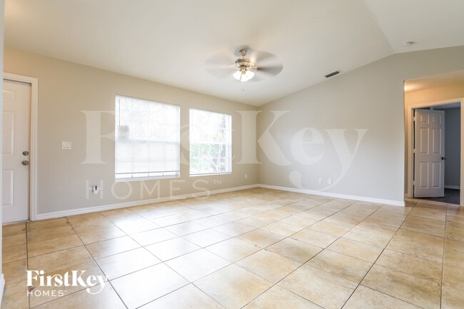 Photo - 3752 Vehlin St