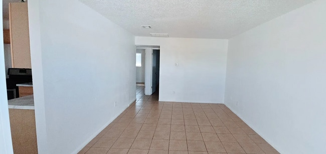 Photo - 2601 E Monte Cristo Ave Unit 01