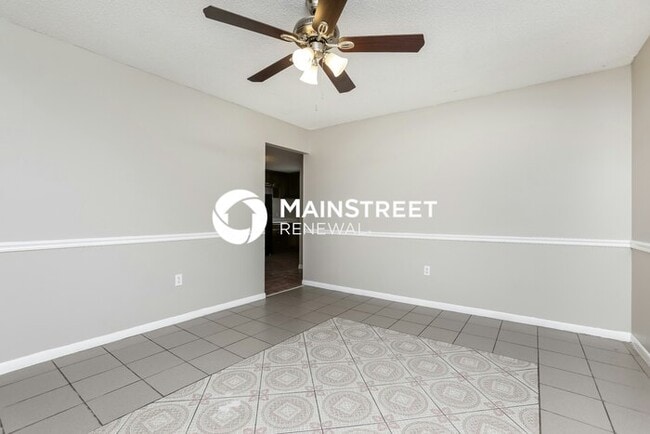 Photo - 3 Bedroom Pet-Friendly Home in Orlando, FL...