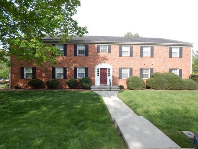 Building Photo - 311 Loudon Rd Unit Loudon - 311-314