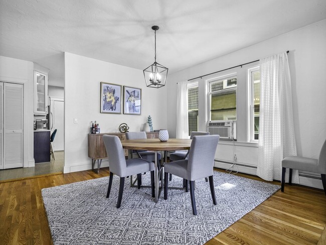 Photo - 11 Weld Hill St Unit 2