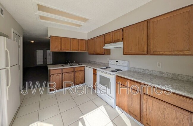 Photo - 5603 Bennington Dr