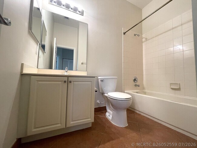 Building Photo - 4871 Bonsai Cir Unit 203