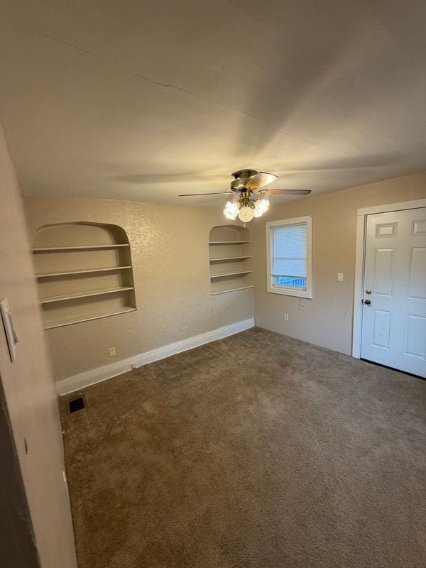 Photo - 20 N Pine St