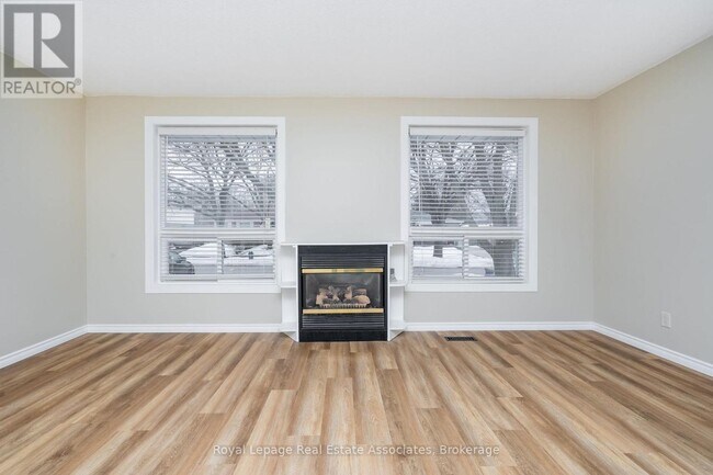 Photo - 1370 Roylen Rd