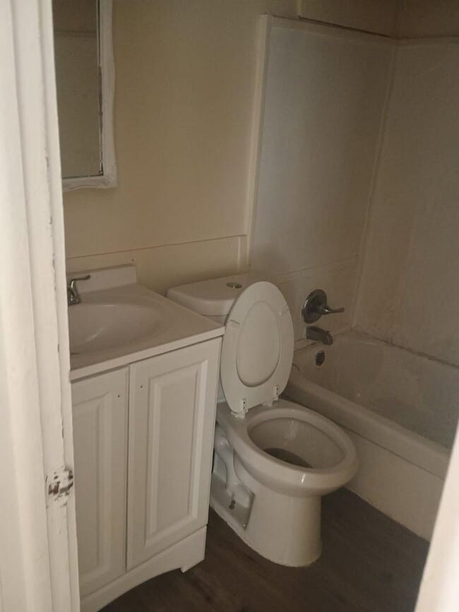 Photo - 2704 W McMicken Ave Unit 2