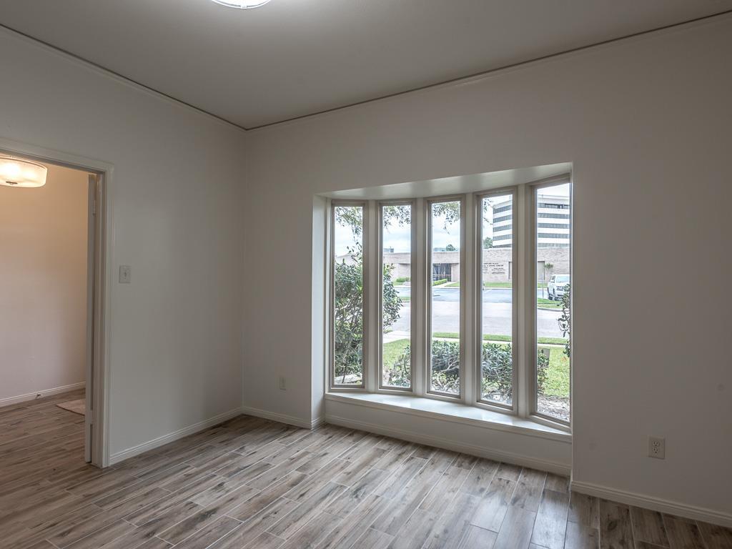 Photo - 14703 Barryknoll Ln Unidad 2