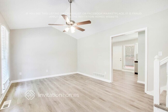 Photo - 24 Grapevine Dr