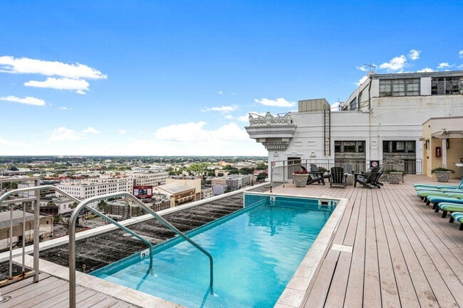 Photo - 925 Common St Unit ID1267801P